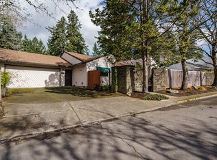 11405 SW Lynnvale Dr, Portland, OR 97225