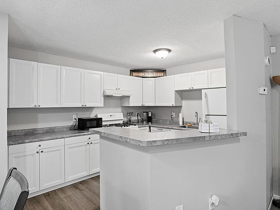 4th image of 7248 72nd Ln N