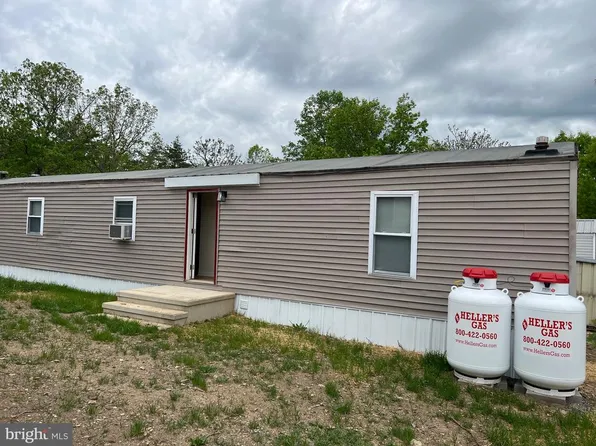122 Dugan Ct, Hedgesville, WV 25427