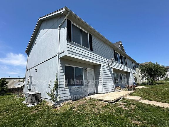 3rd image of 804 Saddlewood St APT D