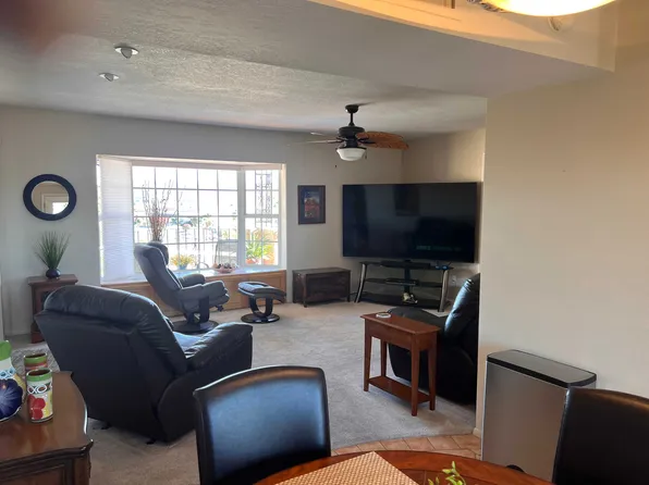 565 Jones Dr APT 2B, Lake Havasu City, AZ 86406