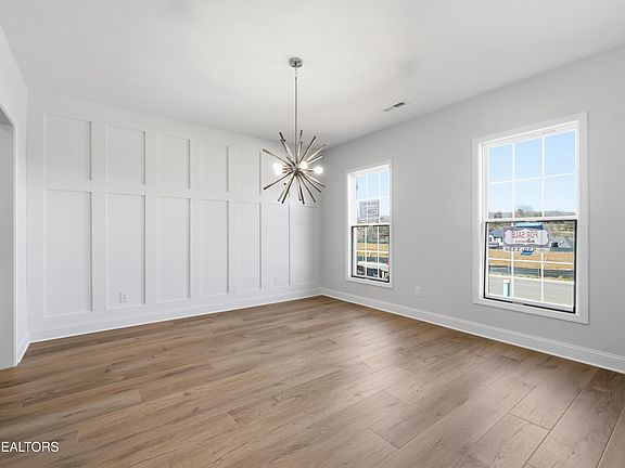 3rd image of 12264 Bethel Hollow Dr