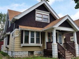 4424 W Meinecke Ave, Milwaukee, WI 53210