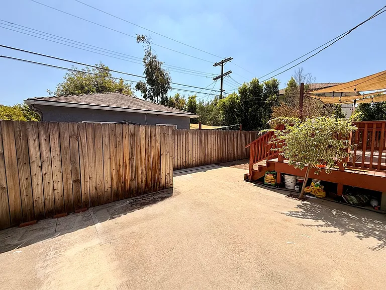 4232 Verdugo Rd — Photo 23