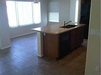 3rd image of 1130 W Canary Way