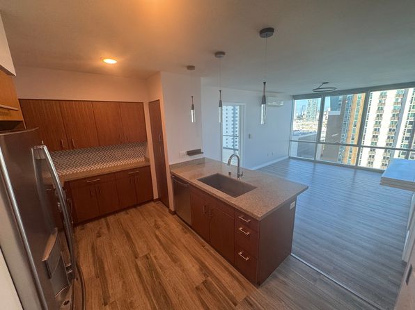 555 South St #1408
