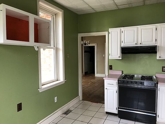 4th image of 232 Hellam St