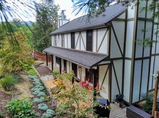 459 King St UNIT B, Basye, VA 22810
