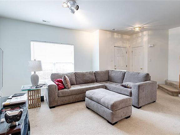 2nd image of 3127 Friars Walk Ln #3127