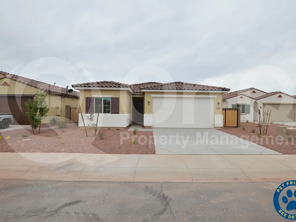 3111 N Medallion Ct