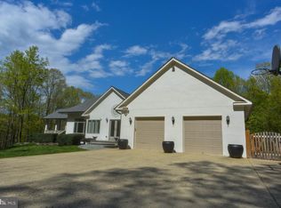 20600 Norman Pl, Leesburg, VA