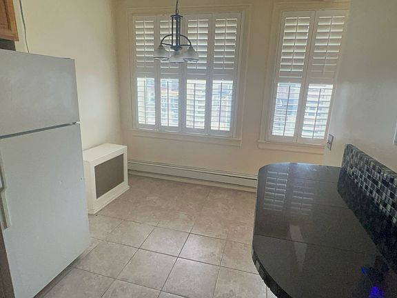 4th image of 4308 Richardson Ave #2F