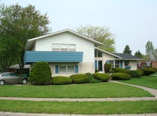2707 W 63rd Ave, Merrillville, IN 46410