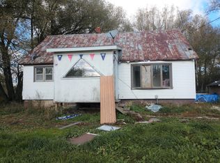 8477 Page Rd, Cheboygan, MI 49721