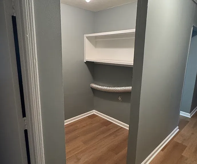 2332 Wagner Dr — Photo 6