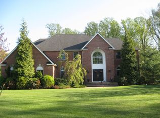 22 Helene Dr, Randolph, NJ 07869