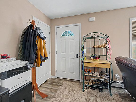 5th image of 49 Lion Lane