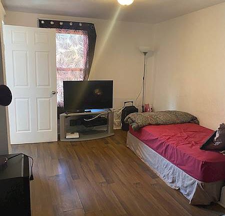 4th image of 63 Brook St #B