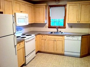 Pinetree Gardens: 101G1, Foxboro, MA 02035