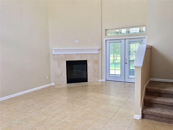 4th image of 2141 Hibiscus Ct #2141