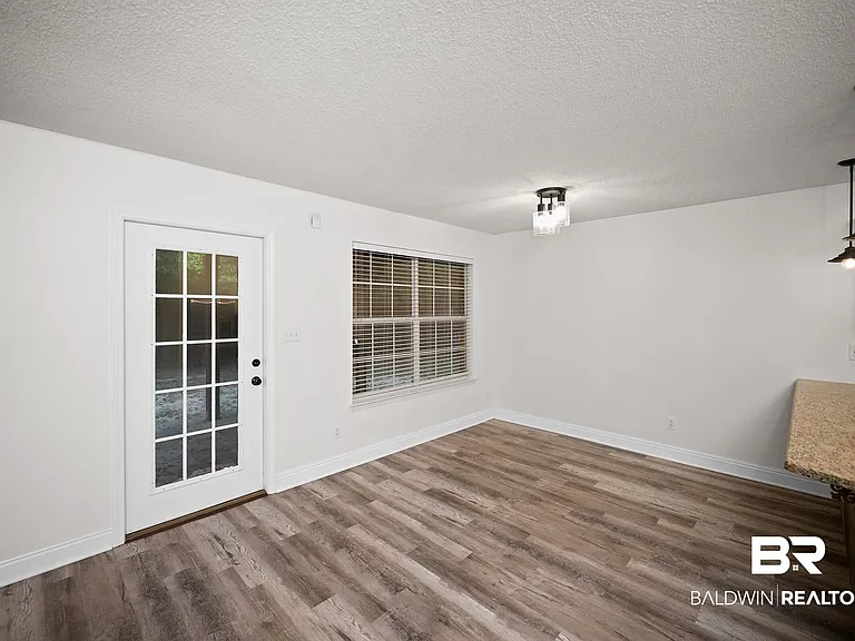 101 Davison Loop — Photo 7