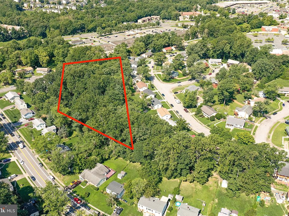 2nd image of 4070 Dale Blvd
