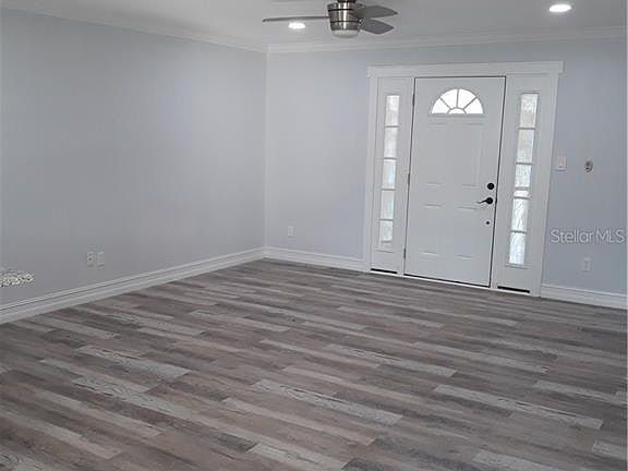 2nd image of 5048 N Woodcrest Dr