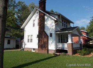 706 Jordan St, Jacksonville, IL 62650