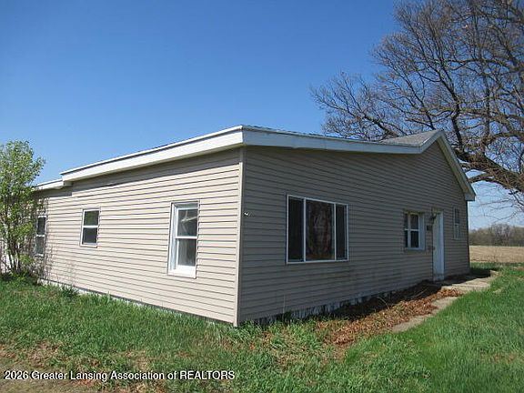 3rd image of 14351 Clinton Rd