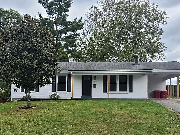 2nd image of 205 Willowcrest Dr