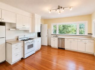 20 Main St #1, Somerville, MA 02145