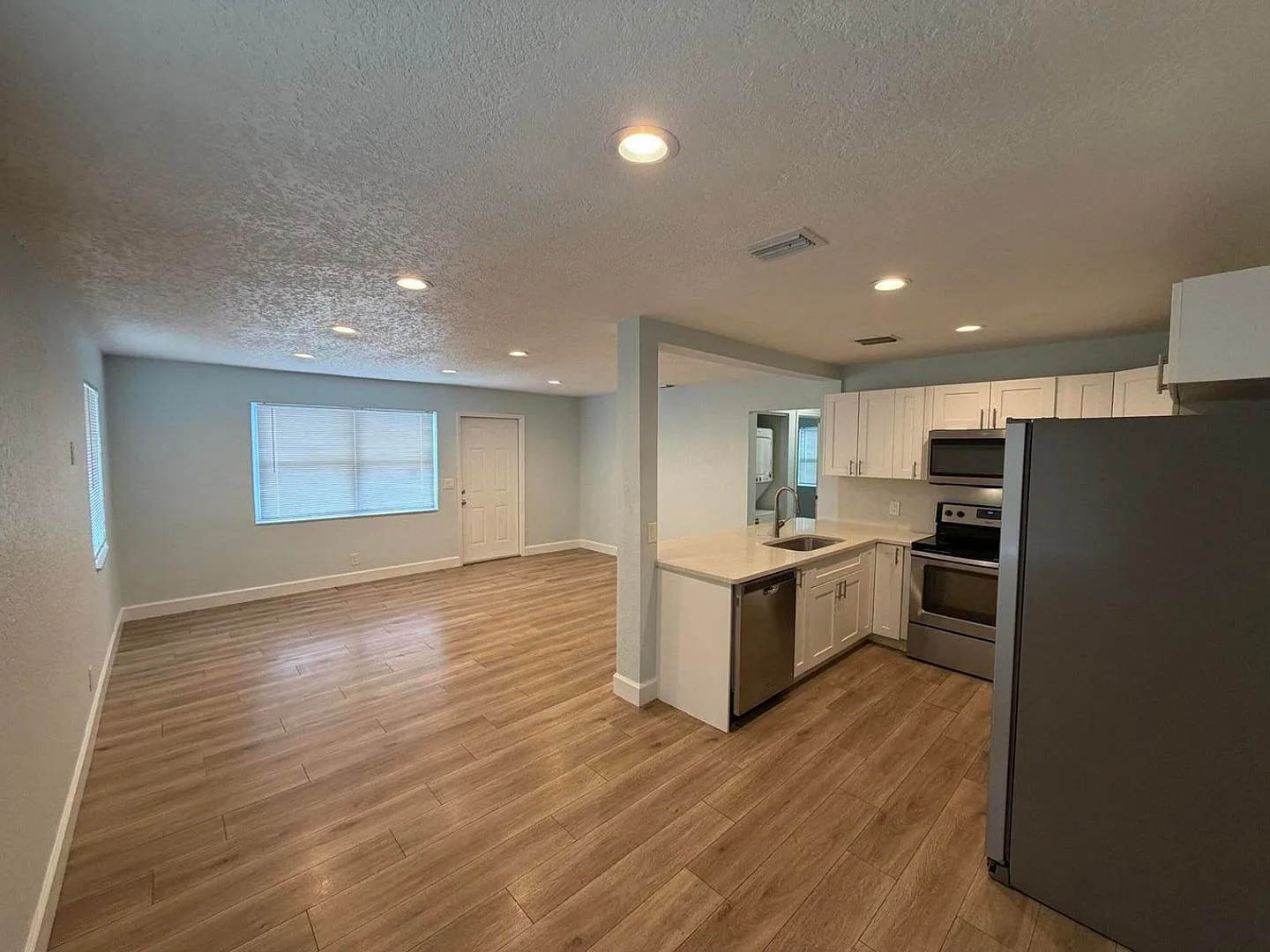 442 Winters Street, West Palm Beach, FL 33405 - 4644 — Photo 3