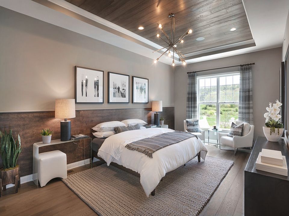 Dover great room with cathedral ceiling