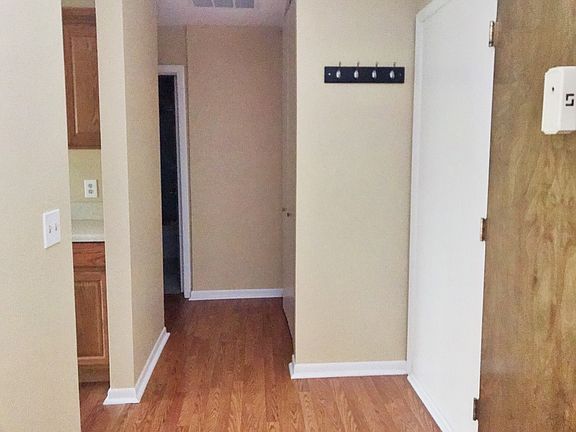 2nd image of 5500 Hillcrest Ln APT 3C