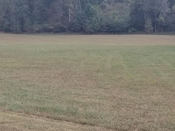 2nd image of 261 W Shore Dr