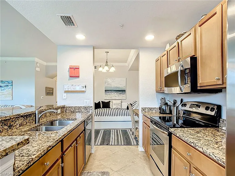 9715 Acqua Ct #127 — Photo 16