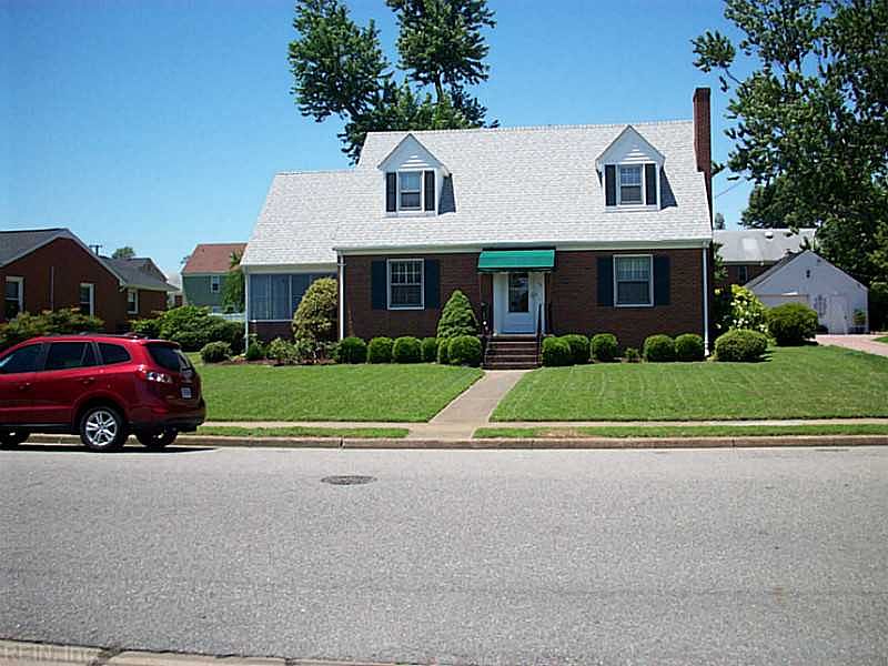 1st image of 111 Eggleston Ave