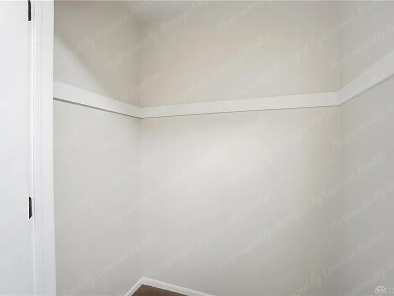 539 N Broad St — Photo 36
