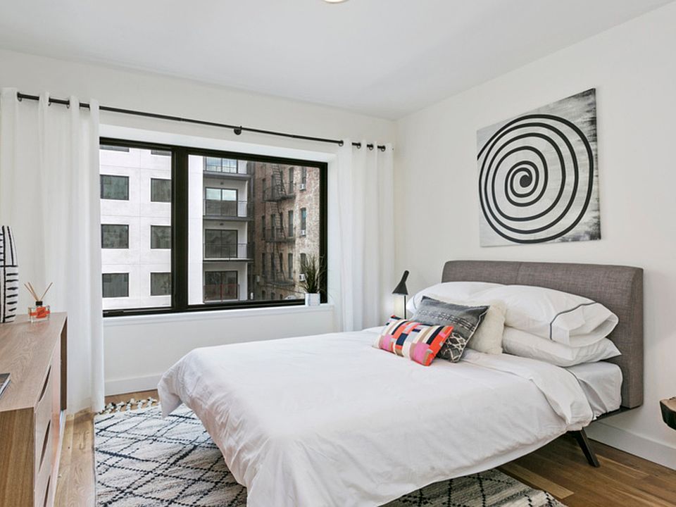 1st image of 111 Clarkson Ave #3M