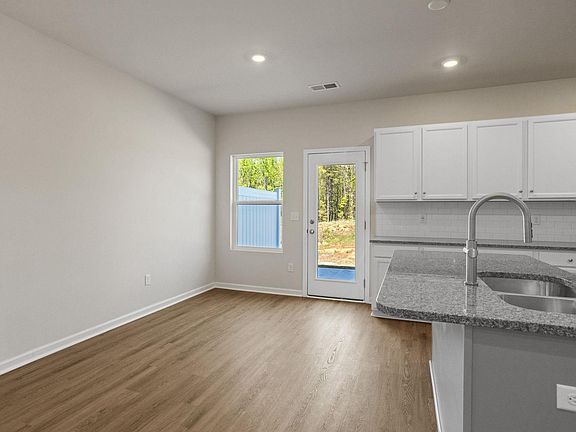 4th image of 117 Derwent Trl Lot 46
