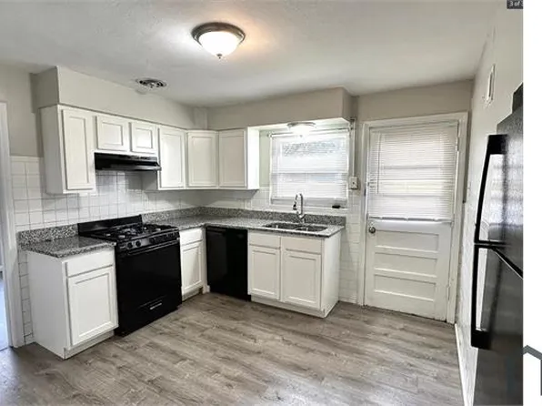 700 Cordova St, Saint Louis, MO 63138
