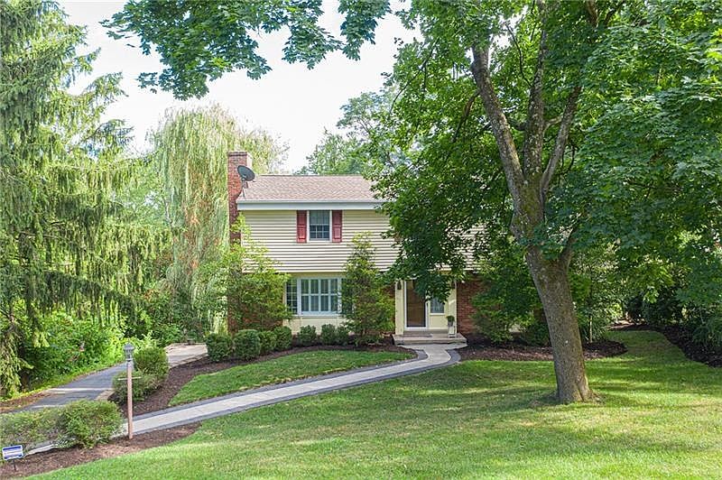 1st image of 707 Westwood Dr