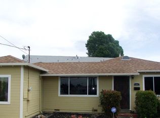 25 Clara Ct, Oakland, CA 94603