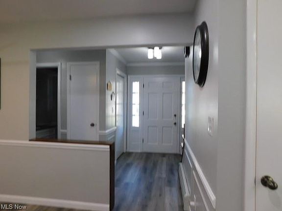 2nd image of 1078 Winhurst Dr