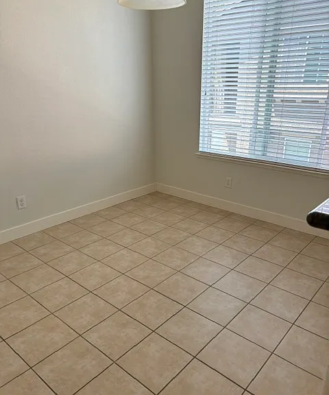 2580 W El Camino Ave — Photo 11