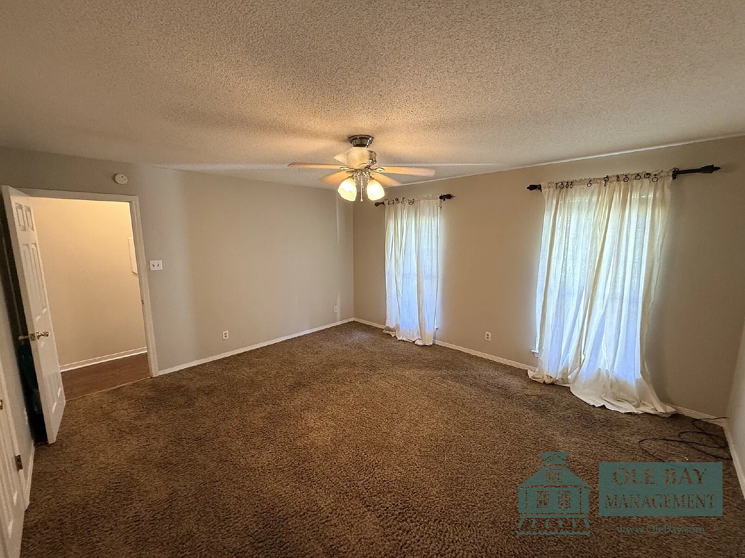 3 bed, 2.0 bath, $1,850 — Photo 3