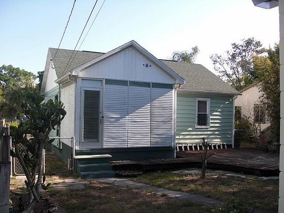 2nd image of 4620 3rd Ave S