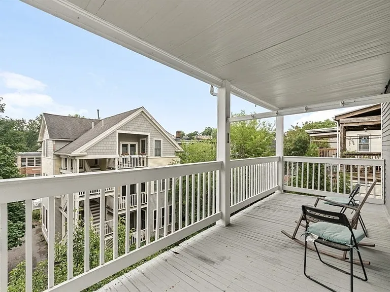 326 Centre St #3 — Photo 18