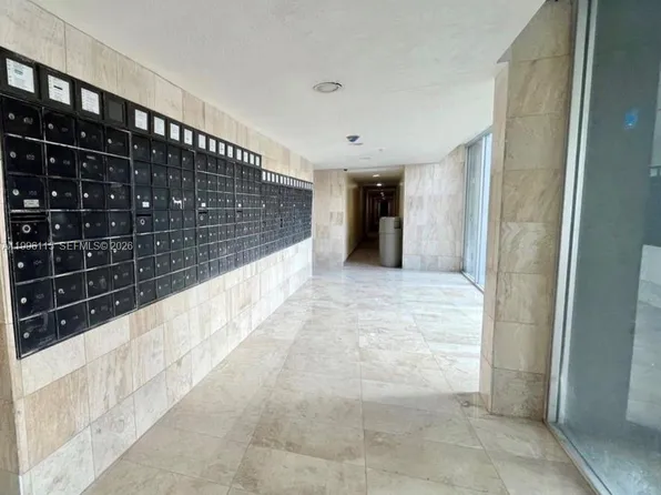 1800 NW 24th Ave APT 415, Miami, FL 33125