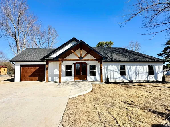 110 Joyner St, Judsonia, AR 72081